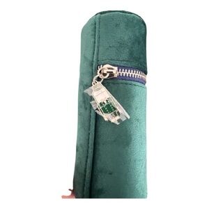 La Mer Green Velvet Case - NWOT